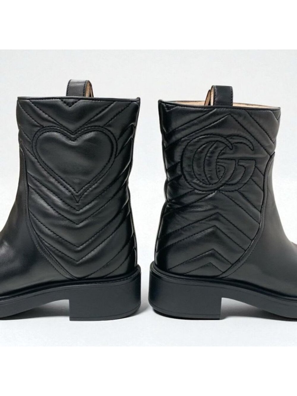 Gucci Boots Short Shoes Leather Black Double G Heart Quilting - Picture 10 of 10